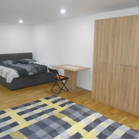 Apartament Stuttgarter City Ferienwohnung *